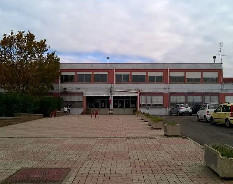 Concorso in violenza sessuale, rinviati a giudizio quattro professori del Guglielmotti - TRC Giornale