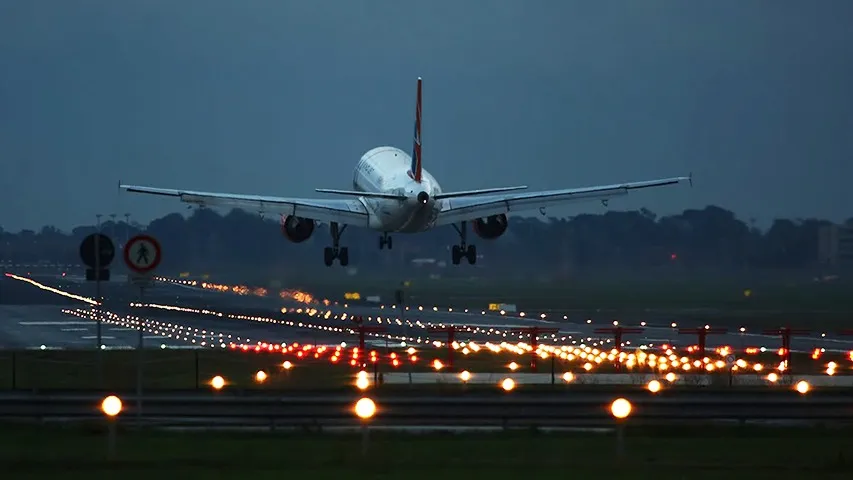 Aviation Services assume addetti ai bagagli in aeroporto, lavoro a Ciampino e altre sedi: come candidarsi