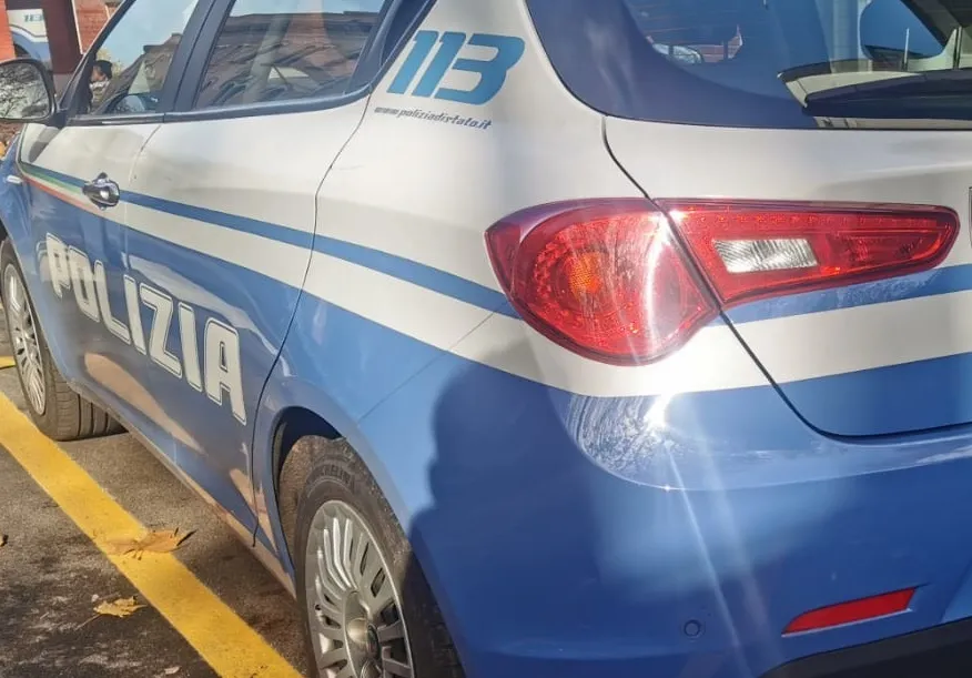 Spari contro un edificio sulla via Casilina: indagini sui bossoli ritrovati in strada